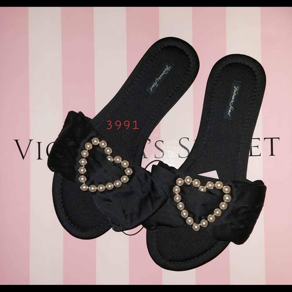Victoria secret Slide size Large NWT - Picture 2 of 7